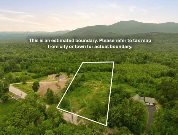 32 Durgin RD, Tuftonboro, NH 03816