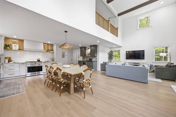 234 Paradise DR, Moultonborough, NH 03254