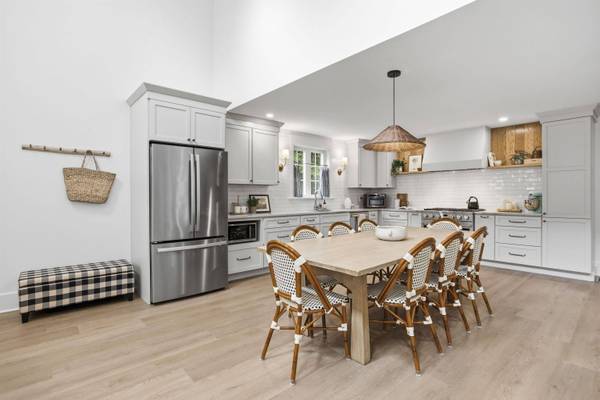 234 Paradise DR, Moultonborough, NH 03254
