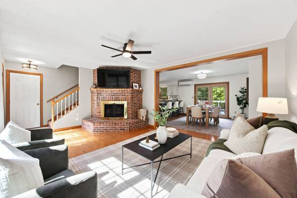 10 Avon Shores RD, Moultonborough, NH 03254
