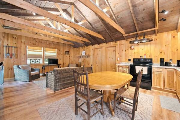 43-45 Elm ST, Bristol, NH 03222