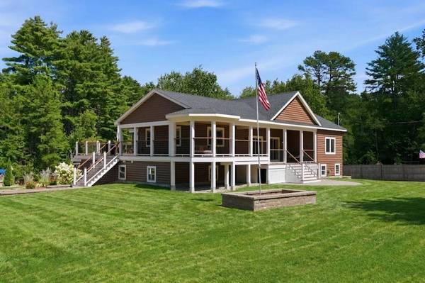 32 Leavitt RD, Ossipee, NH 03814