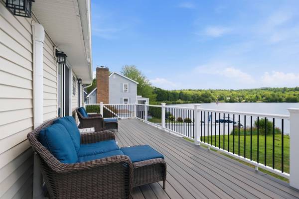 165 Georgetown DR, Barnstead, NH 03225