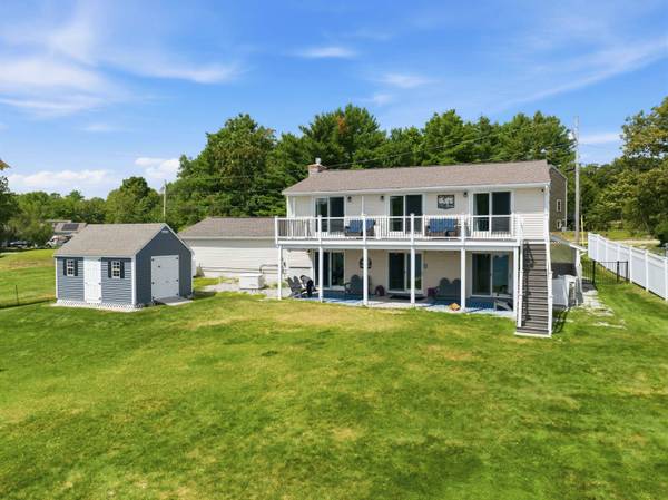 165 Georgetown DR, Barnstead, NH 03225