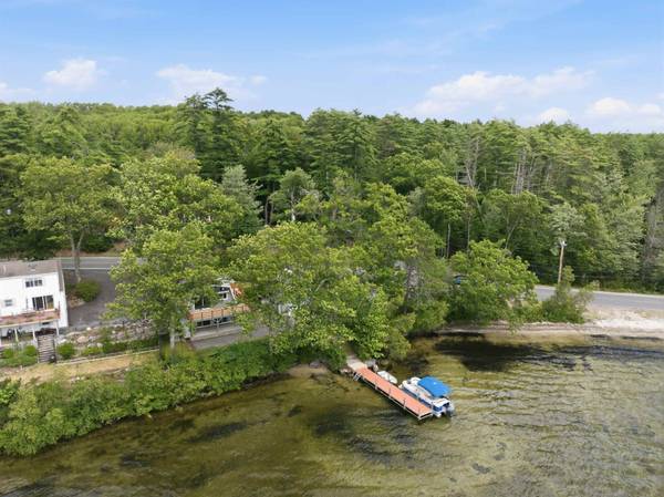 308 Governor Wentworth HWY, Tuftonboro, NH 03853