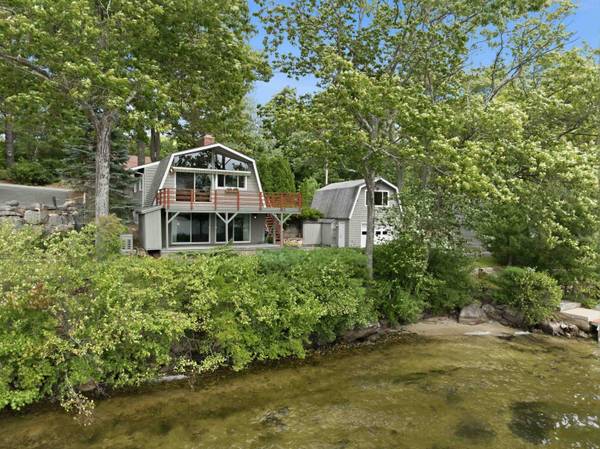 308 Governor Wentworth HWY, Tuftonboro, NH 03853