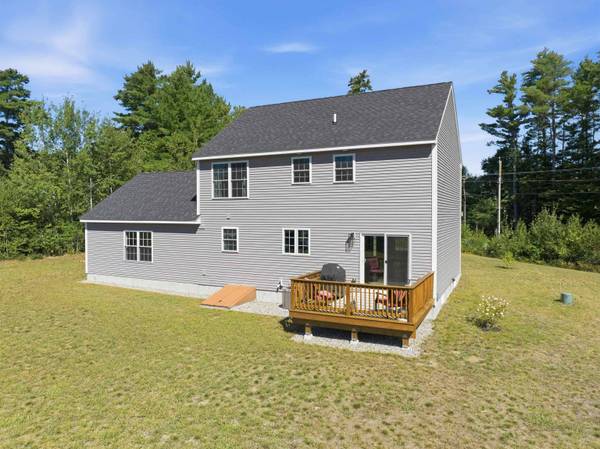 188 Mountain RD, Tuftonboro, NH 03816