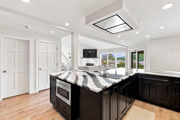 21 Woodbury DR #31, Bristol, NH 03222