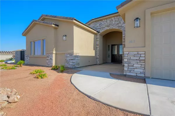 2613 Unicorn RD, Bullhead City, AZ 86429