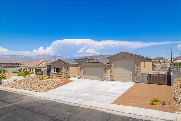 2613 Unicorn RD, Bullhead City, AZ 86429