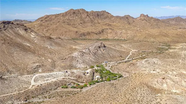1 Silver Creek RD, Oatman, AZ 86433