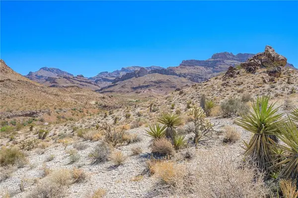1 Silver Creek RD, Oatman, AZ 86433