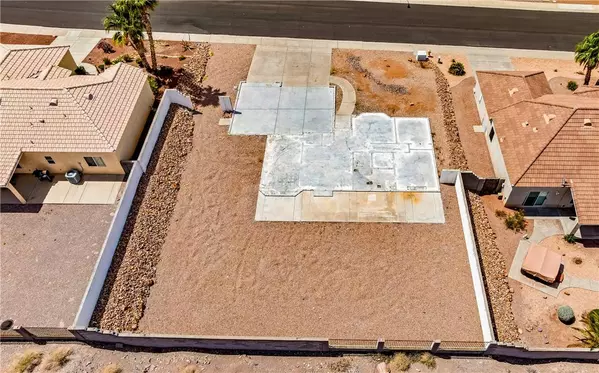 2941 La Paloma DR, Bullhead City, AZ 86429