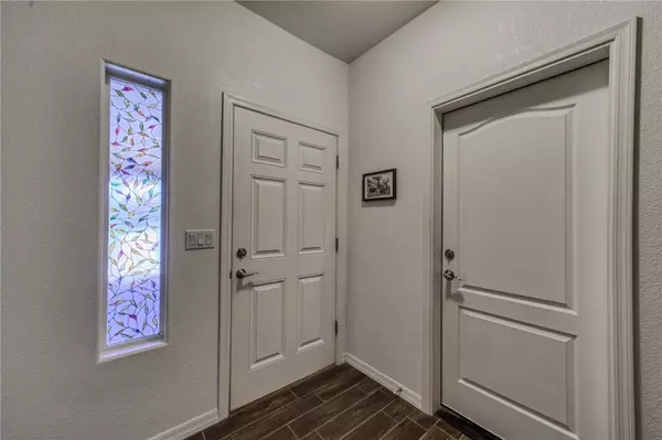 2740 Wilderness LN, Bullhead City, AZ 86442