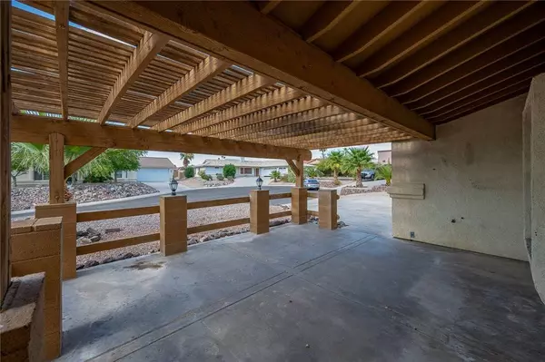 2218 Family CIR, Bullhead City, AZ 86442