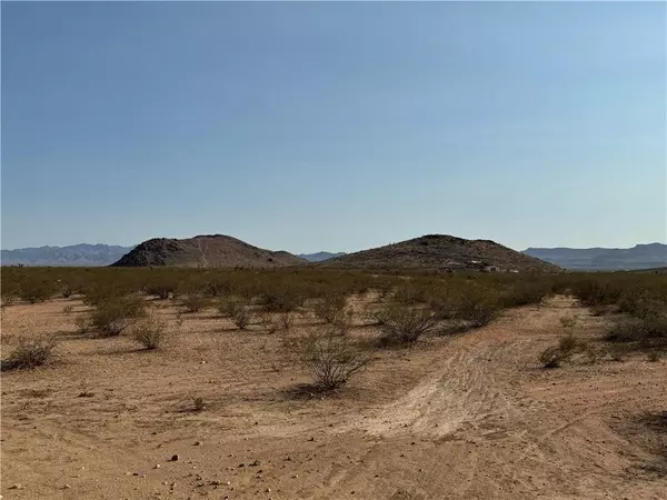 0000 W Mesa Verde, Golden Valley, AZ 86413