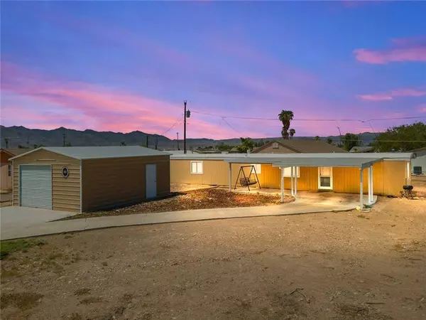 5735 S Stony CV, Fort Mohave, AZ 86426