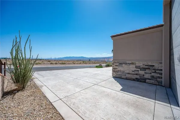 2681 Port Isabel WAY, Bullhead City, AZ 86429