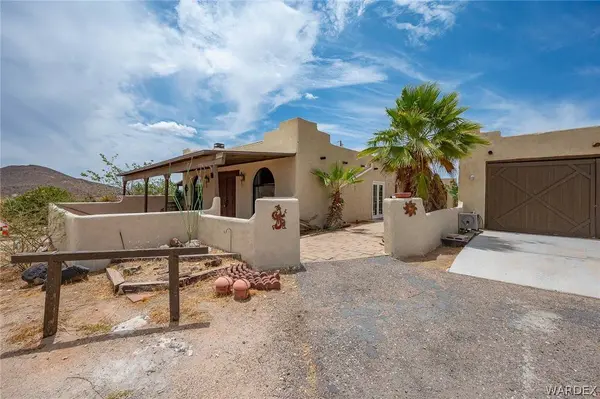 6309 N Laguna RD, Golden Valley, AZ 86413
