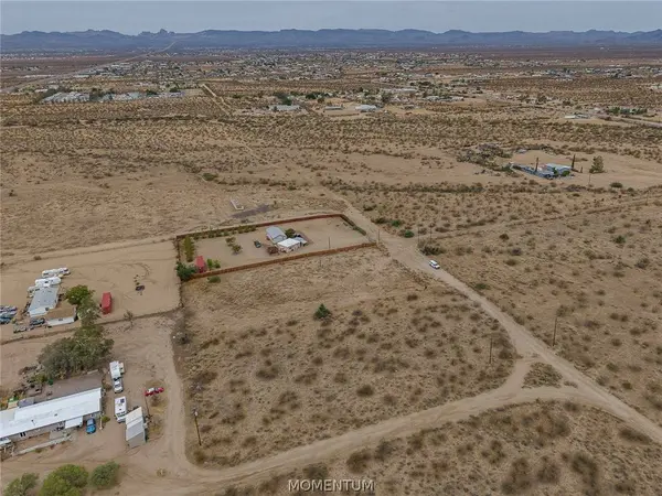 4616 W Supai DR, Golden Valley, AZ 86413