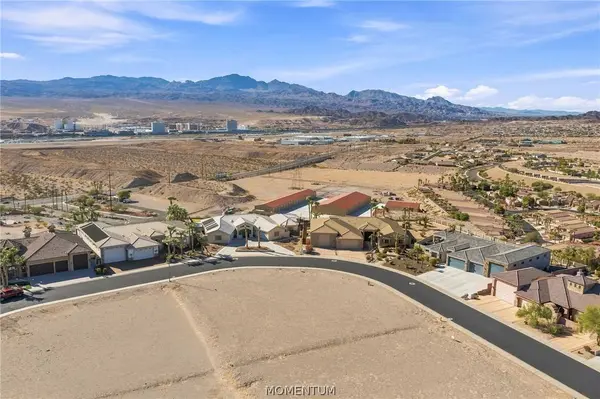 2704 Highview DR, Bullhead City, AZ 86429