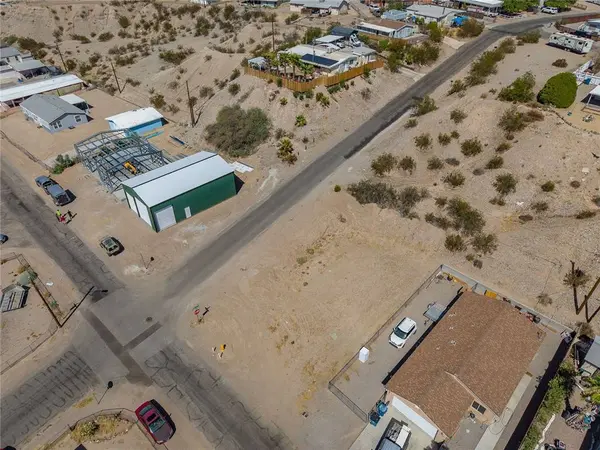 901 Swan DR, Bullhead City, AZ 86442