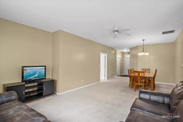 13360 S Bayberry LN, Plainfield, IL 60544