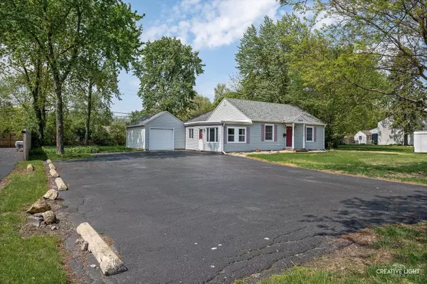 2305 Plainfield RD, Crest Hill, IL 60403