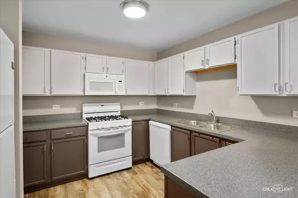 1840 Venson LN #1840, Joliet, IL 60435