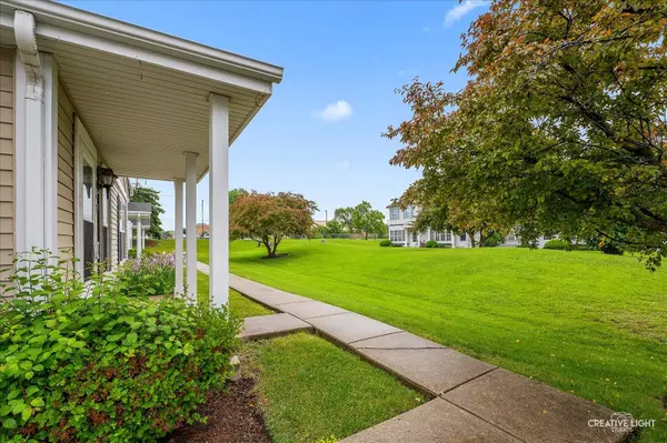 1840 Venson LN #1840, Joliet, IL 60435