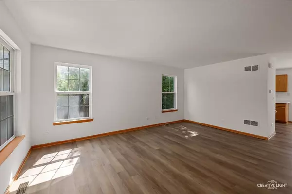 1603 Valley Ridge DR, Plainfield, IL 60586