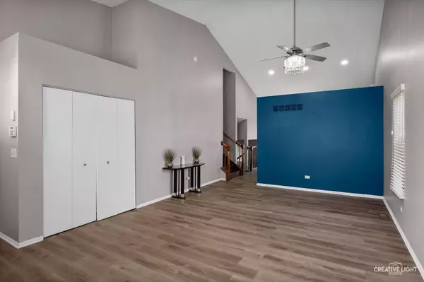 1713 Burshire DR, Plainfield, IL 60586