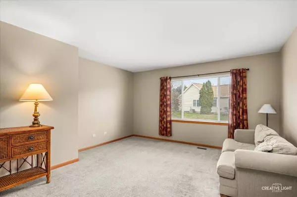 21728 W Empress LN, Plainfield, IL 60544