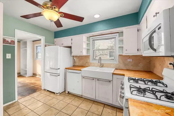 58 E 55th ST, Westmont, IL 60559