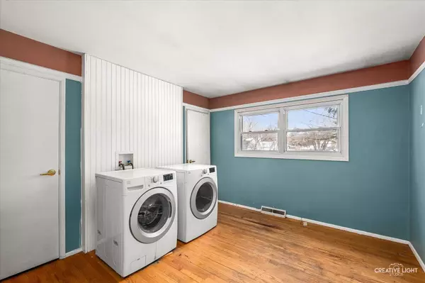 58 E 55th ST, Westmont, IL 60559