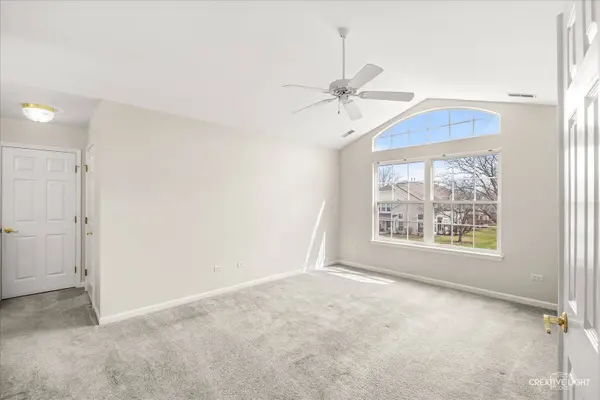 2623 Old Woods TRL #2623, Plainfield, IL 60586