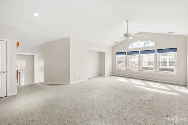 2623 Old Woods TRL #2623, Plainfield, IL 60586