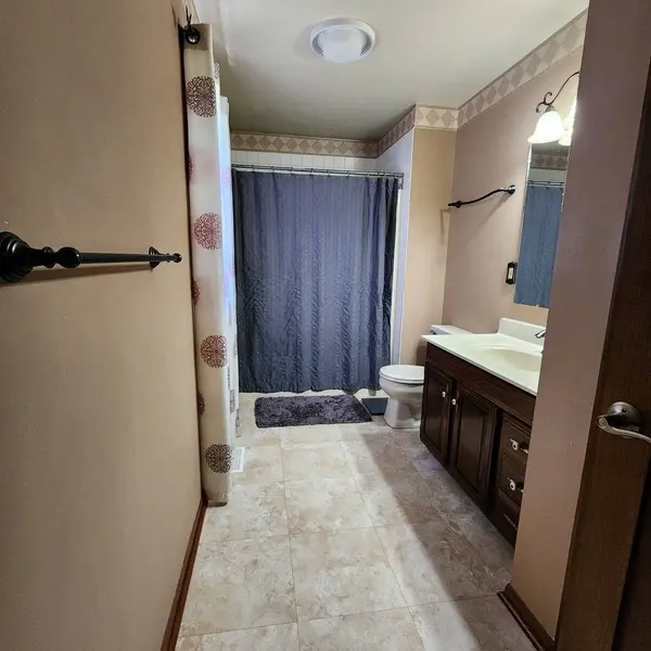 3883 E 2050th RD, Serena, IL 60549