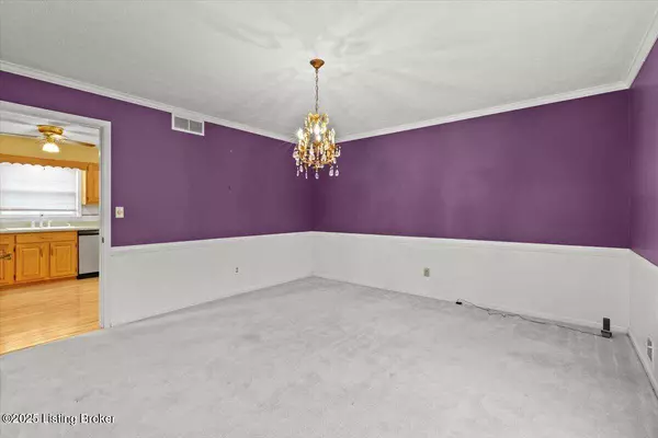 8408 Wimborne WAY, Louisville, KY 40222