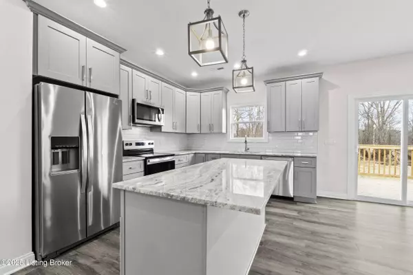 213 Alreva Rd, Louisville, KY 40216