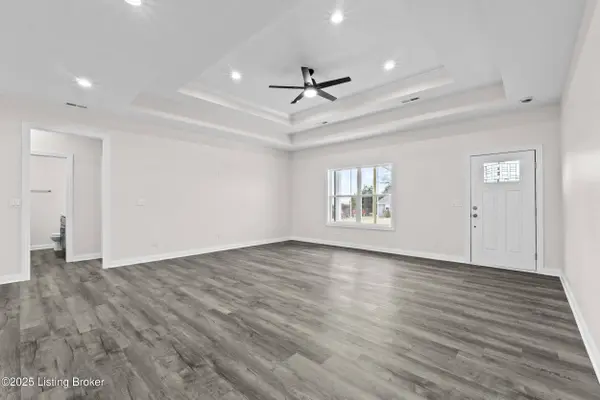 213 Alreva Rd, Louisville, KY 40216