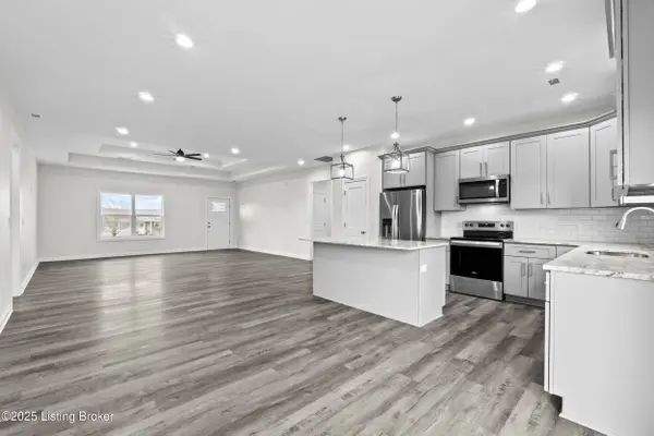 213 Alreva Rd, Louisville, KY 40216