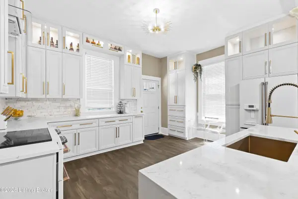 4803 S 6th St, Louisville, KY 40214