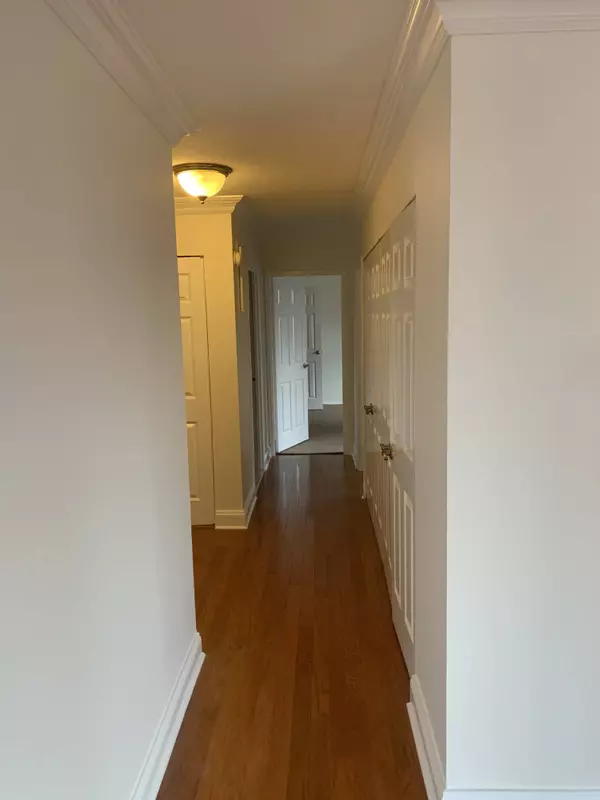 1641 3rd Ave #12K, New York, NY 10128-3019