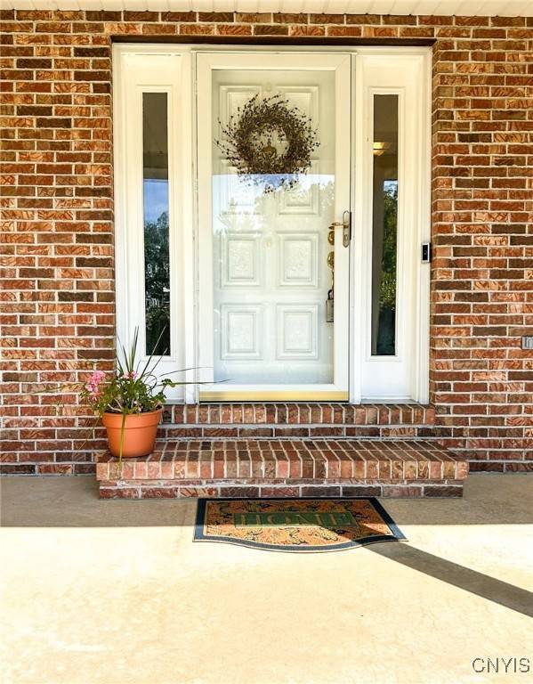 11 Wood Dale RD, Whitesboro, NY 13492