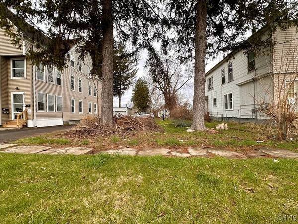 1154 Webster AVE, Utica, NY 13501