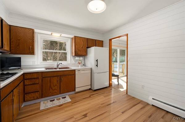 311 Hillside DR, Oriskany, NY 13424