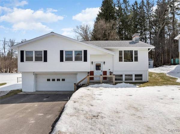 311 Hillside DR, Oriskany, NY 13424