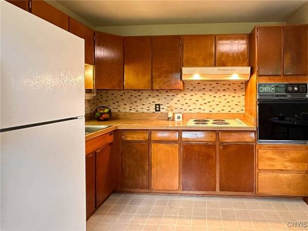 28 Concord BLVD, Clinton, NY 13413