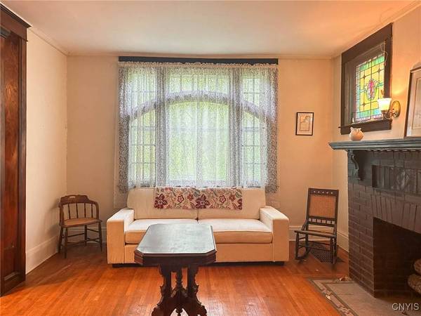 169 Pleasant ST, Utica, NY 13501